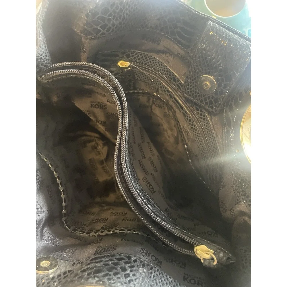 Michael Kors Black Snakeskin Embossed Shoulder Bag Hobo Purse Classy Tote